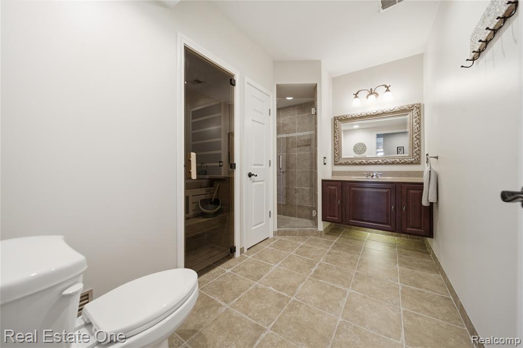 10152 Rosemarie Run, Brighton, MI 48114 — Photo 41