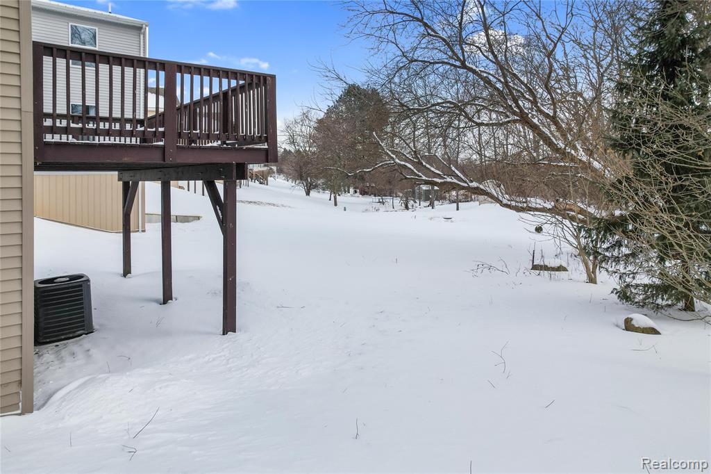 2420 Fisher Road, Howell, MI 48855 — Photo 32