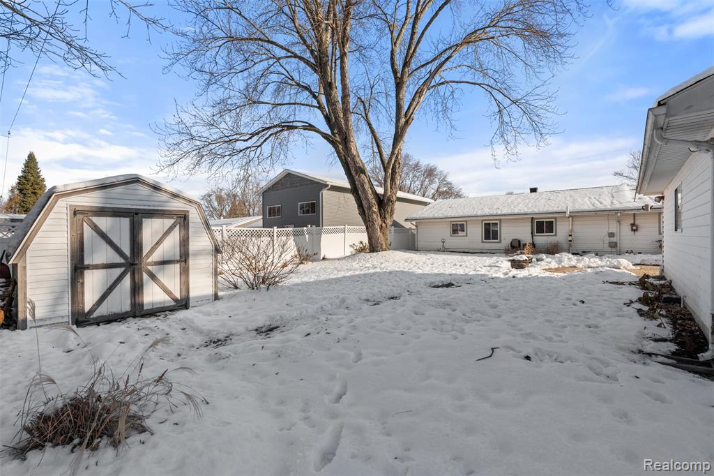 6404 Richalle Street, Brighton, MI 48116 — Photo 27
