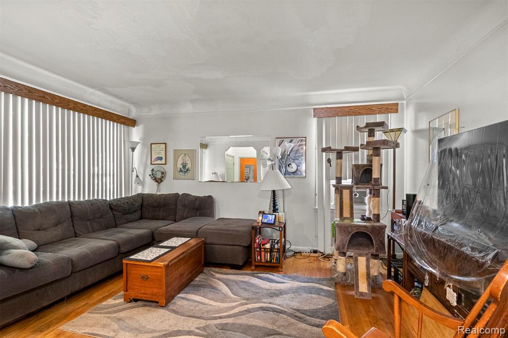 9584 Wormer, Redford, MI 48239 — Photo 16
