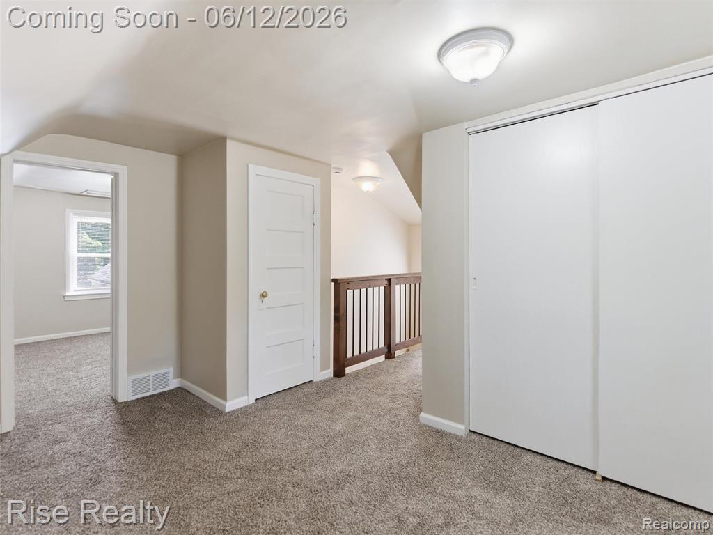 2449 N Genesee Road, Burton, MI 48509 — Photo 23