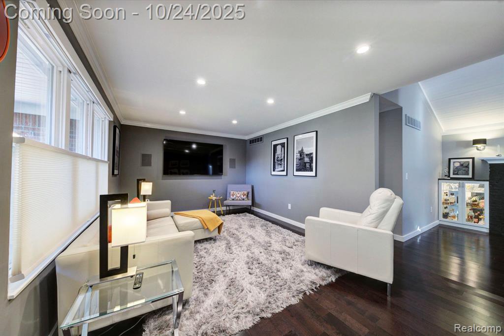 43764 Hanford Road, Canton, MI 48187 — Photo 2