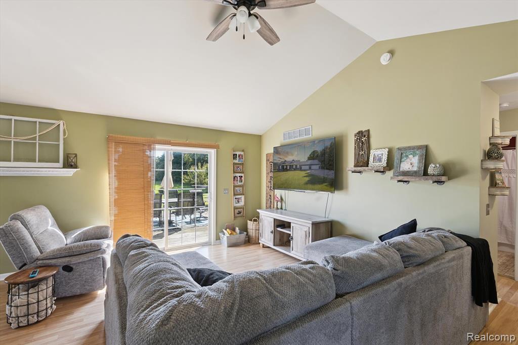 5625 Birch Run Road, Millington, MI 48746 — Photo 14