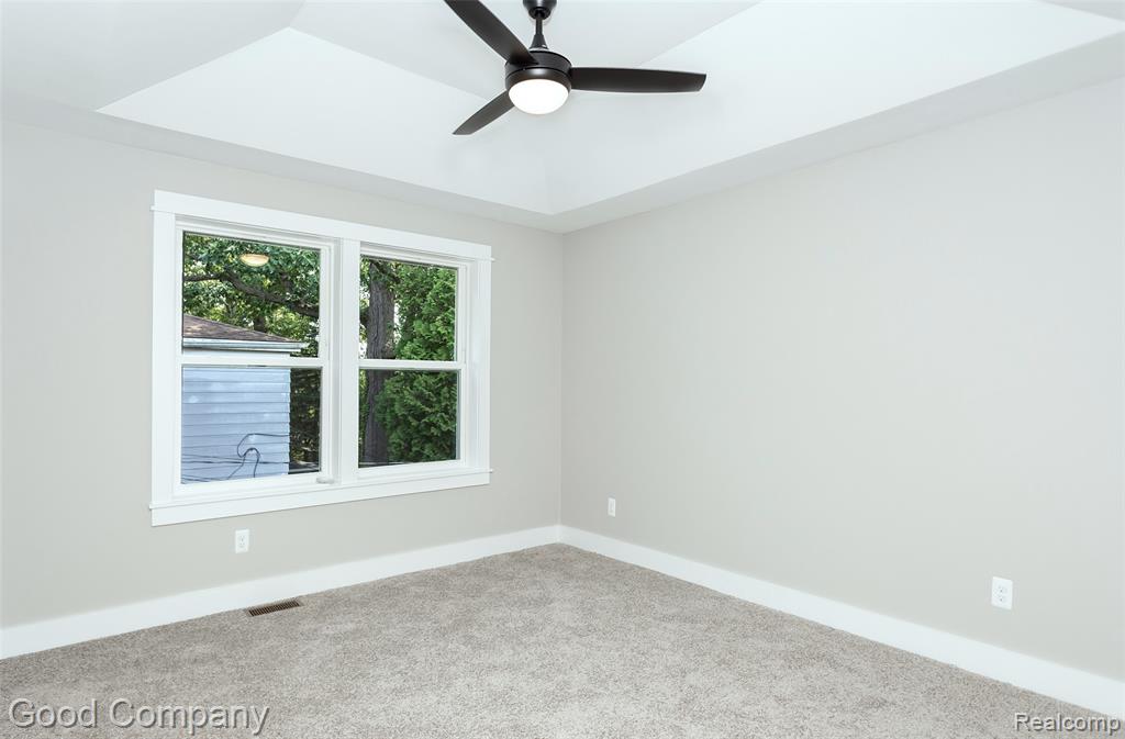 713 W Farnum Avenue, Royal Oak, MI 48067 — Photo 40