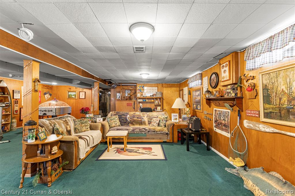 9869 Melbourne Avenue, Allen Park, MI 48101 — Photo 17