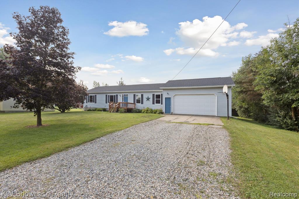 1105 Hanna Drive, Mundy, MI 48439 — Photo 4