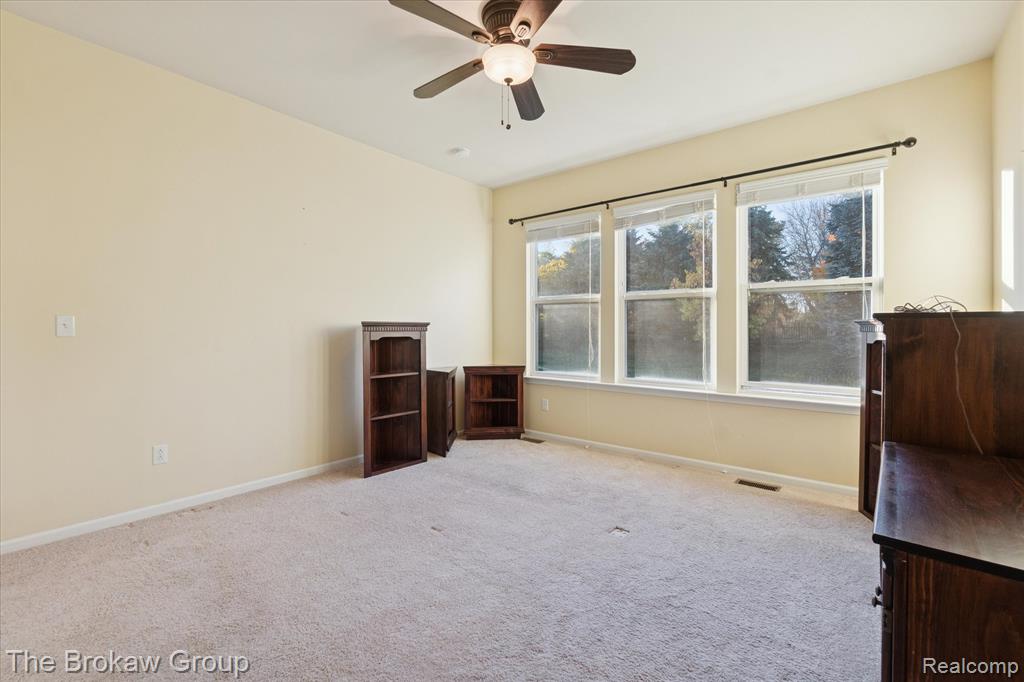 6334 Prairie Dunes Drive, Grand Blanc, MI 48439 — Photo 17