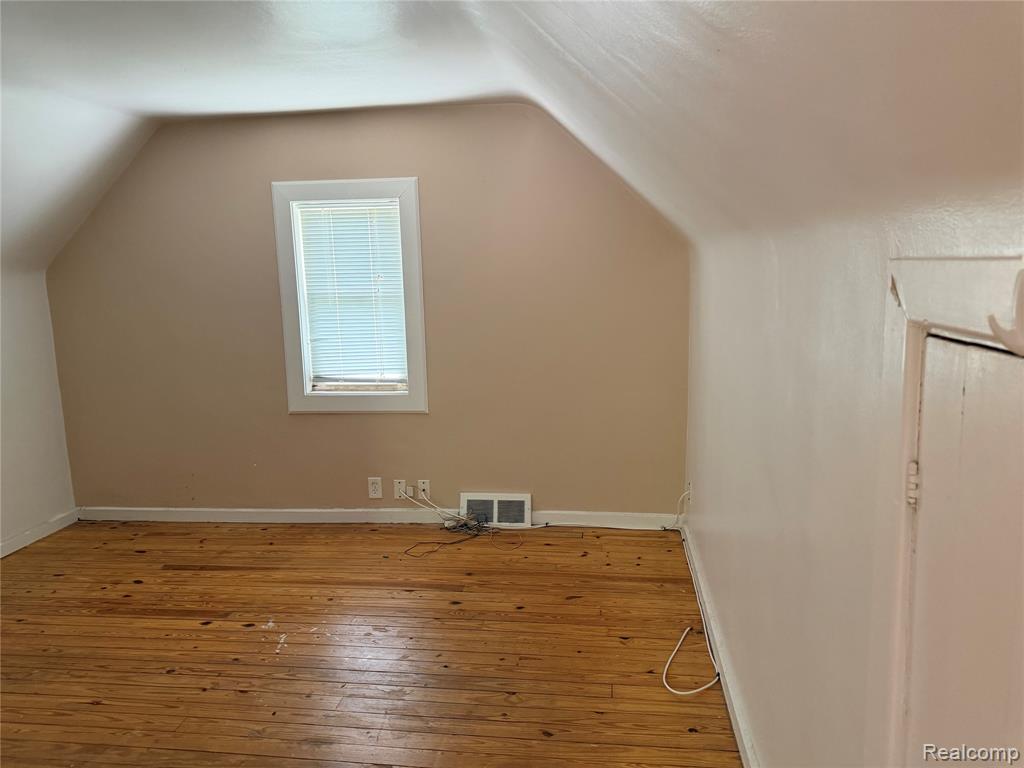 3992 Dallas Avenue, Warren, MI 48091 — Photo 13