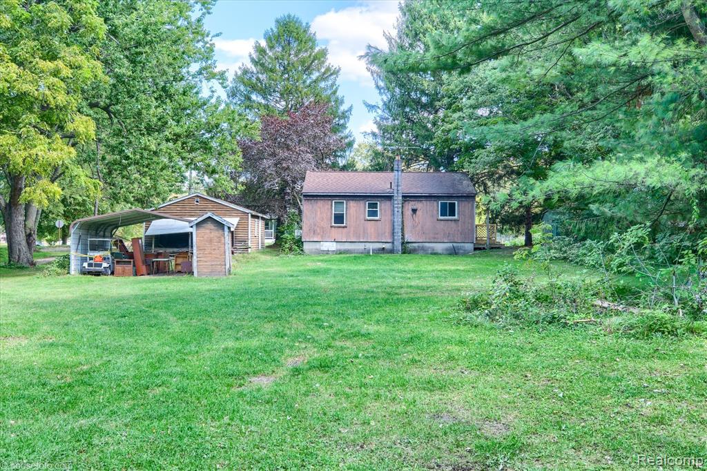 4425 West Street, Leonard, MI 48367 — Photo 24