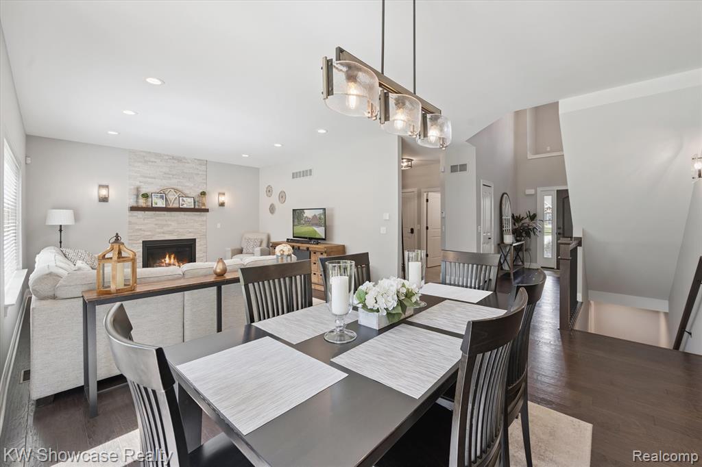4067 Cameron Court, Wixom, MI 48381 — Photo 13