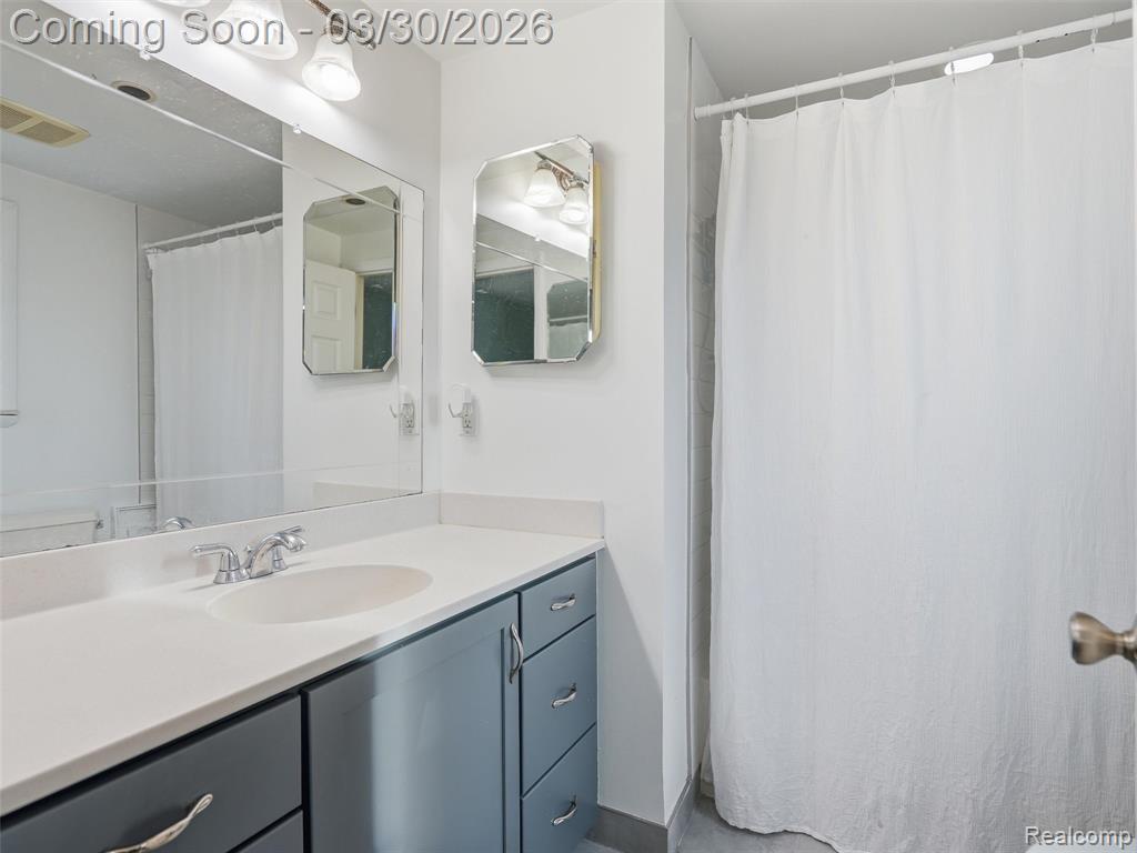 40326 William Drive, Sterling Heights, MI 48313 — Photo 35