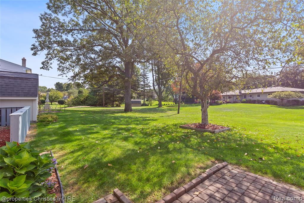 6308 Donnybrook Drive, Shelby Twp, MI 48316 — Photo 49