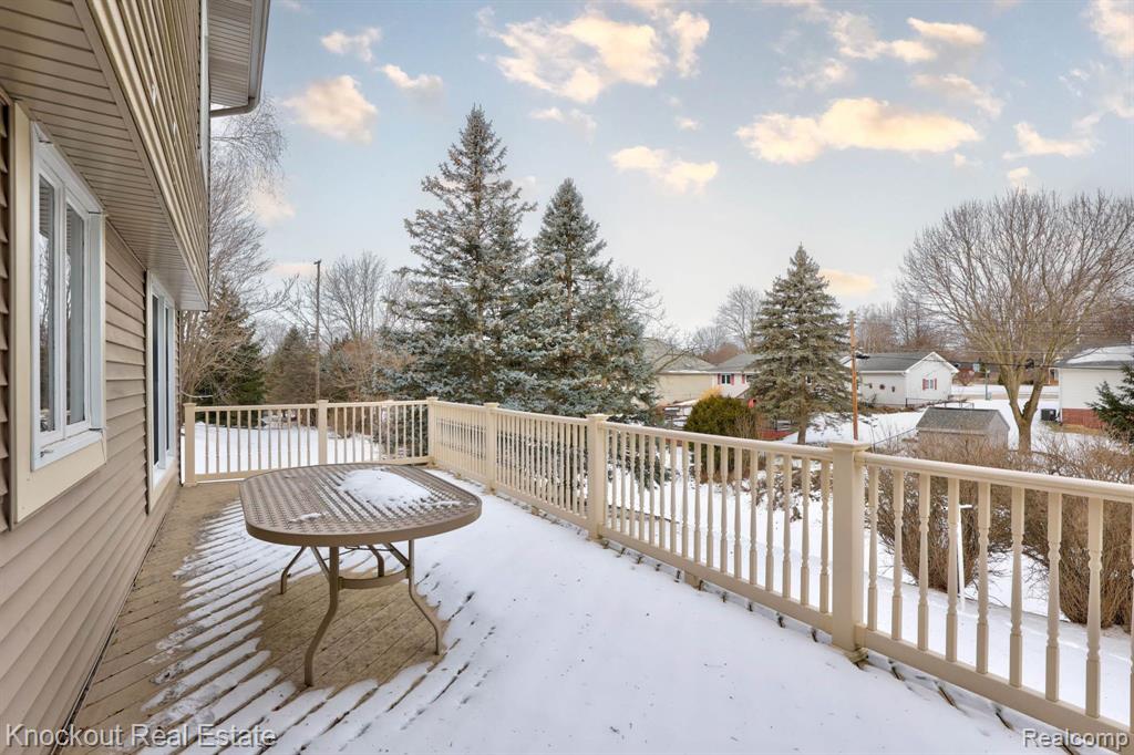 4 MARY LANE COURT, Frankenmuth, MI 48734 — Photo 23