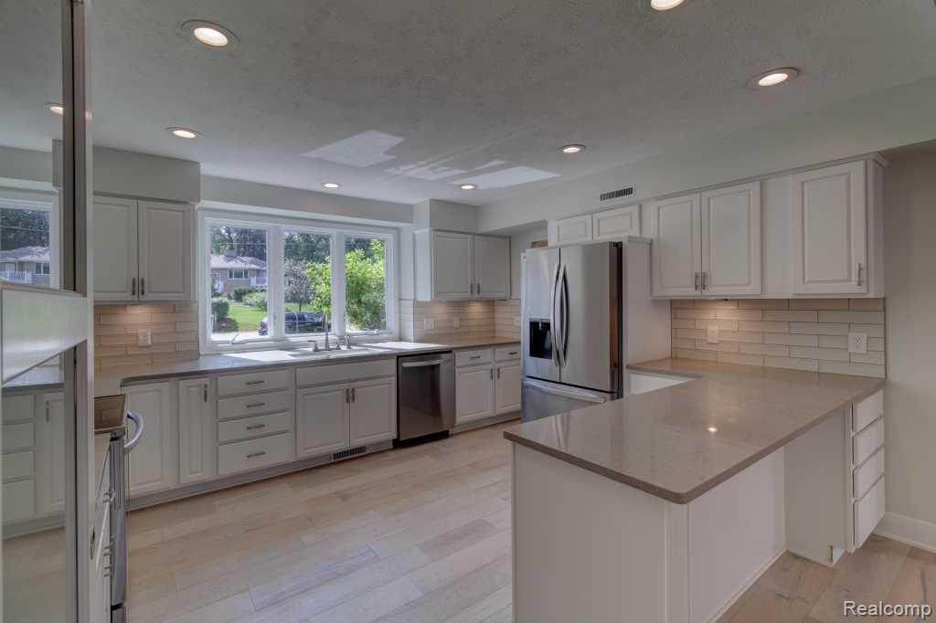 2973 Thorncrest Drive SE, Grand Rapids, MI 49546 — Photo 30