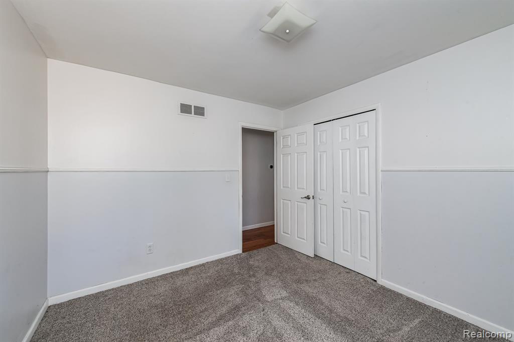 2376 COLONY Way, Ypsilanti, MI 48197 — Photo 14