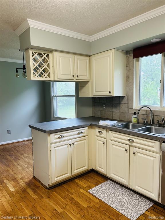 4315 Crestknoll Drive, Grand Blanc, MI 48439 — Photo 13