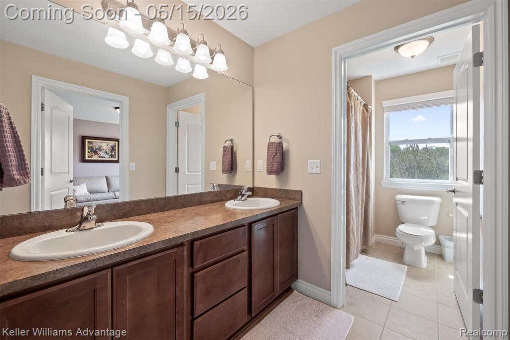 57201 Meadowcreek Circle S, South Lyon, MI 48178 — Photo 28