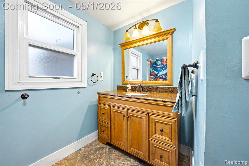 1721 ALMA Avenue, Waterford, MI 48327 — Photo 15