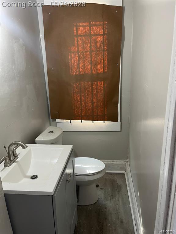 2410 HIGHLAND Street, Detroit, MI 48206 — Photo 6