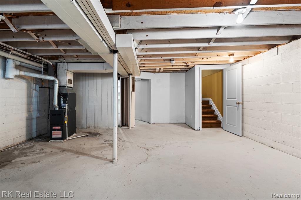 58629 Wallington, Washington, MI — Photo 18