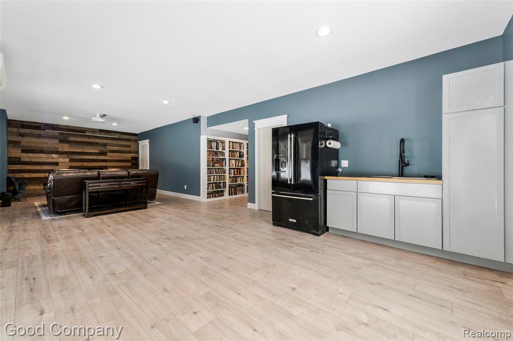 8687 Sunrise Mist Drive, Pinckney, MI 48169 — Photo 41