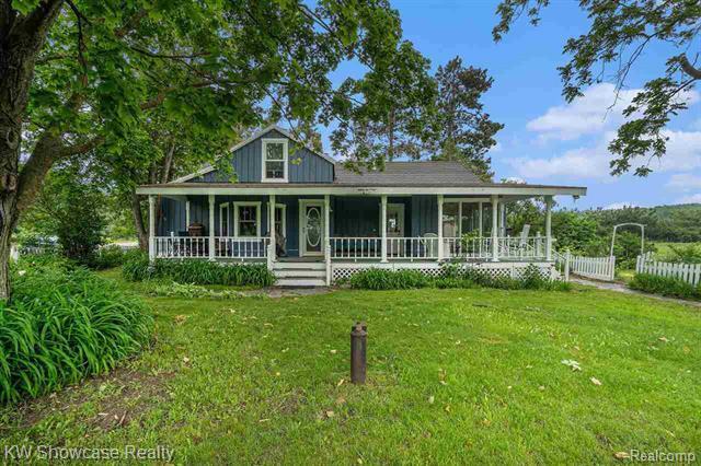 8198 Horton Bay Road, Petoskey, MI 49770 — Photo 3