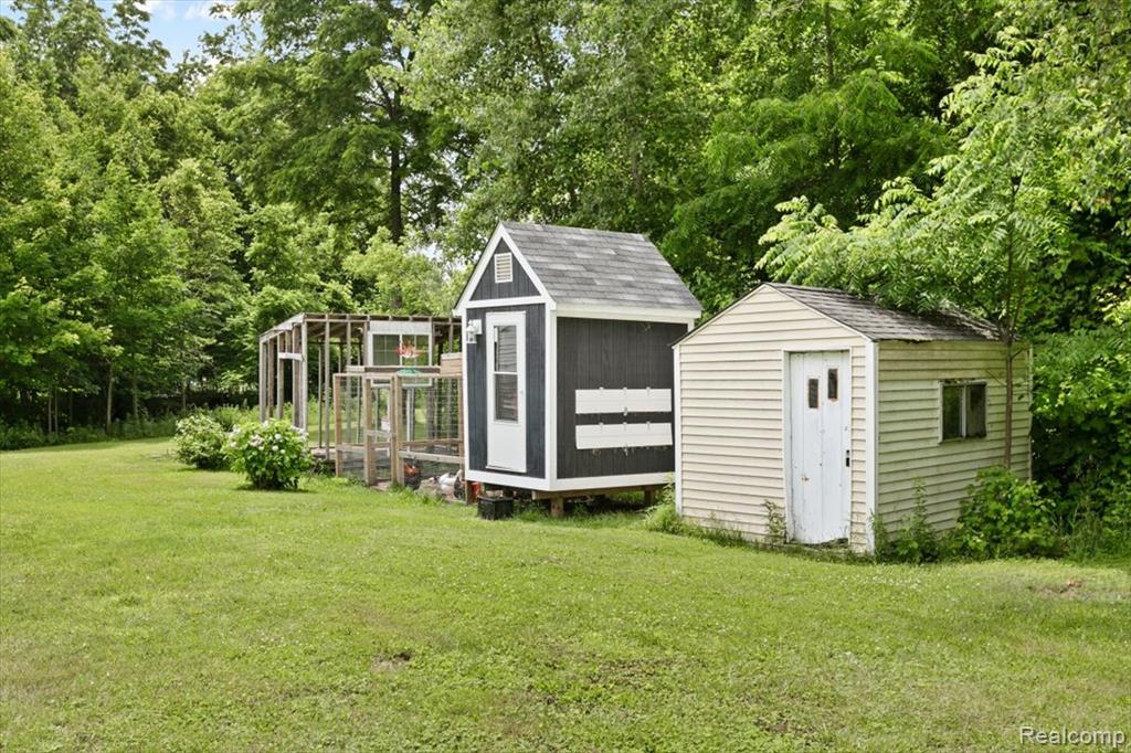 1615 N Lakeshore Road, Port Sanilac, MI 48469 — Photo 31
