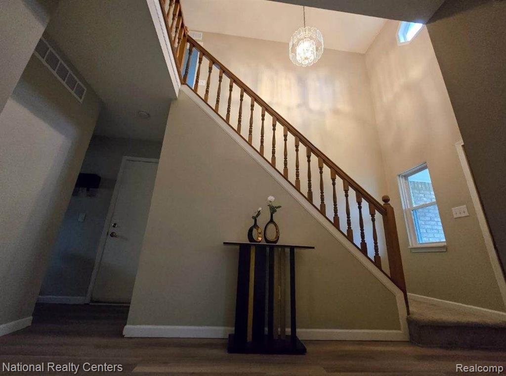 44273 DARTMOUTH Street, Canton, MI 48188 — Photo 4