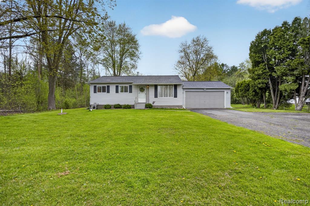 6401 N Webster Road, Mount Morris, MI 48458 — Photo 6