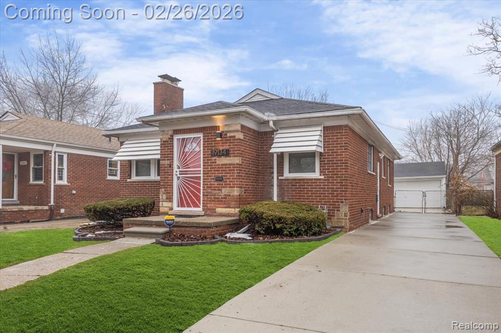 19134 Mallina Street, Grosse Pointe, MI 48236 — front exterior
