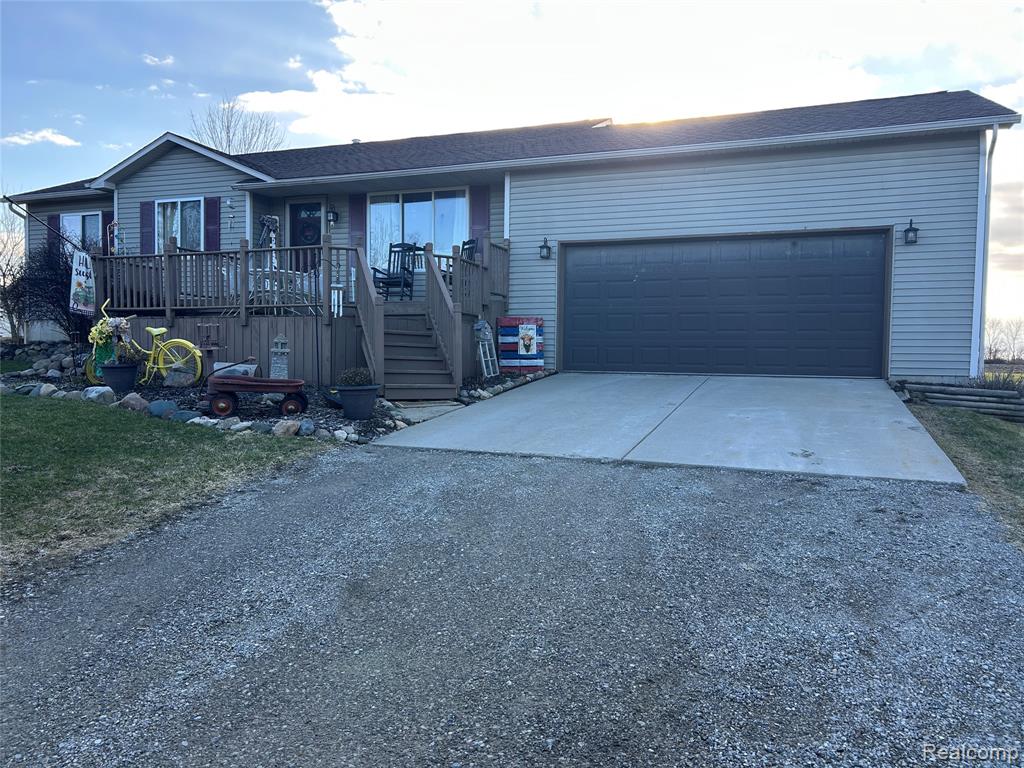 10150 Sharp Road, Swartz Creek, MI 48473 — Photo 35