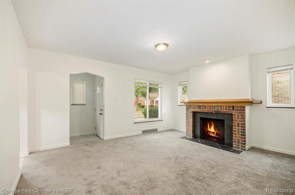 4356 HARVARD Road, Detroit, MI 48224 — Photo 6