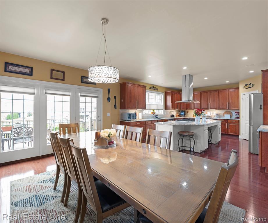 50437 TAMARACK Trail, Northville, MI 48168 — Photo 11