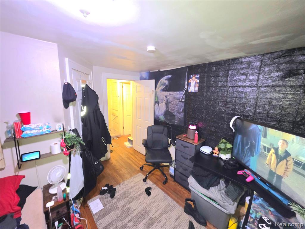 23525 Kress Street, Detroit, MI 48219 — Photo 15