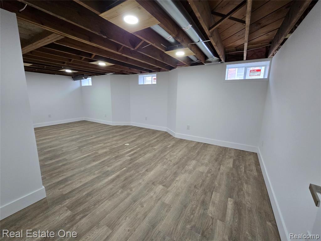 953 Kings Highway, Lincoln Park, MI 48146 — Photo 23