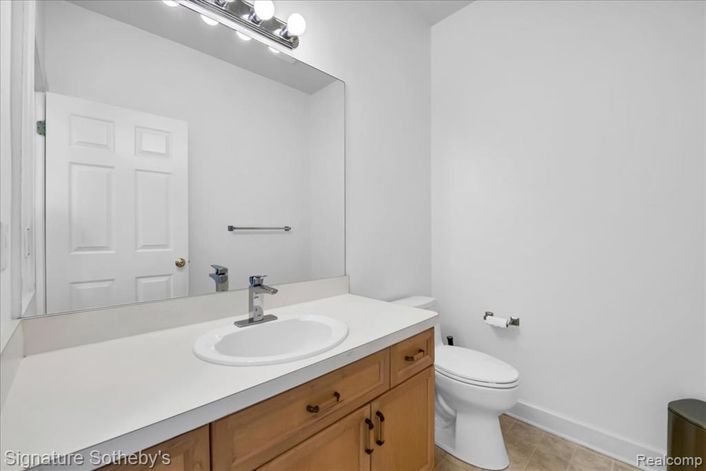 6925 Elm Park Drive, Troy, MI 48098 — Photo 14