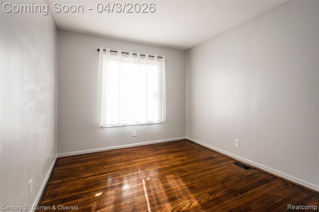 405 E Philadelphia Street, Detroit, MI 48202 — Photo 10