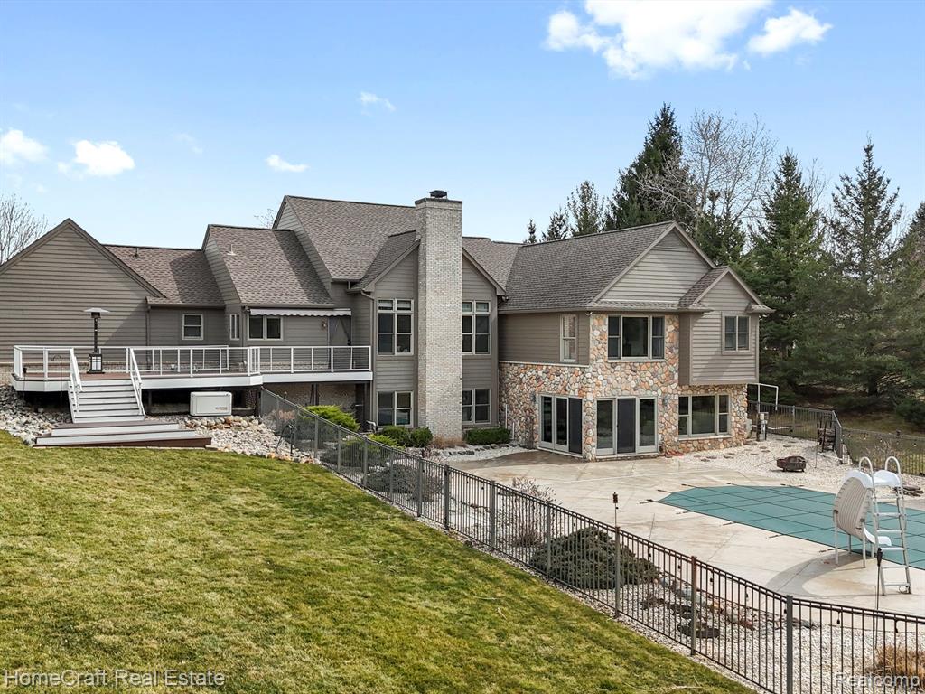 9123 SALEM FARMS Drive, South Lyon, MI 48178 — Photo 60