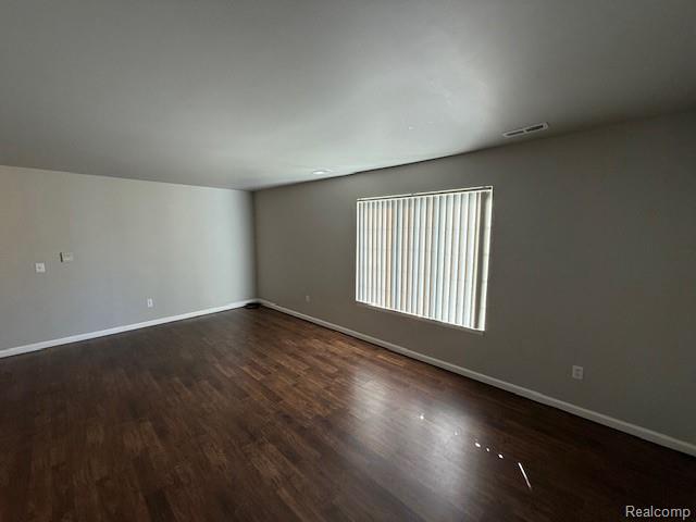 43964 FREEWAY Drive, Sterling Heights, MI 48313 — Photo 6