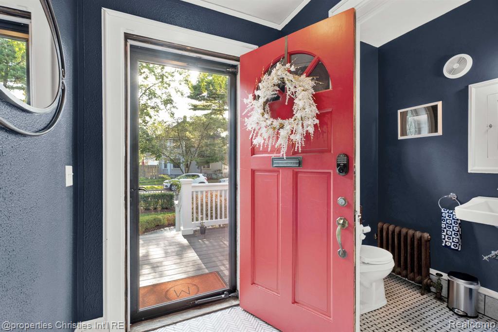 607 Knowles Street, Royal Oak, MI 48067 — Photo 3