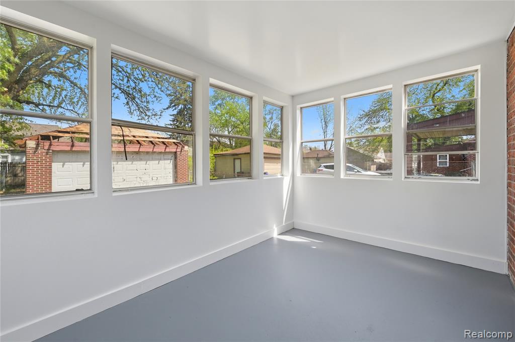 18708 Robson Street, Detroit, MI 48235 — Photo 13