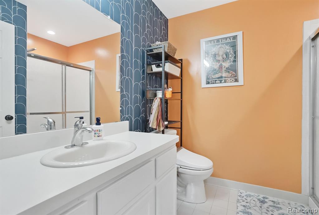 29508 Nottingham Court, Livonia, MI 48152 — Photo 15