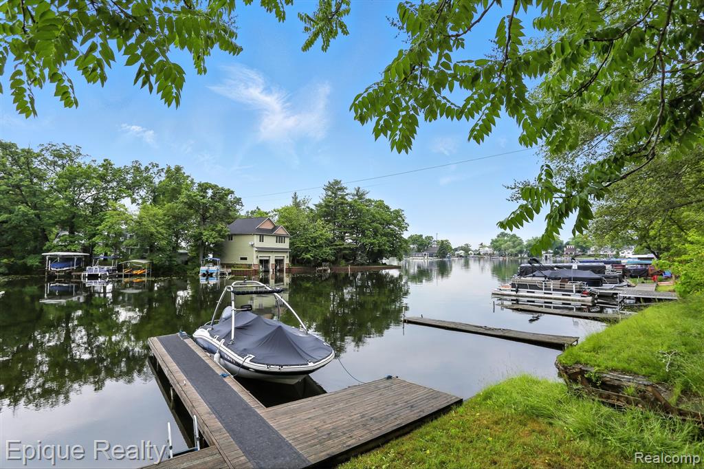 481 Heights Road, Lake Orion, MI 48362 — Photo 7