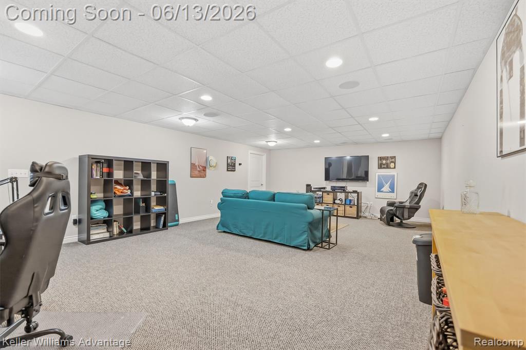 23740 Stoneleigh Drive, South Lyon, MI 48178 — Photo 44