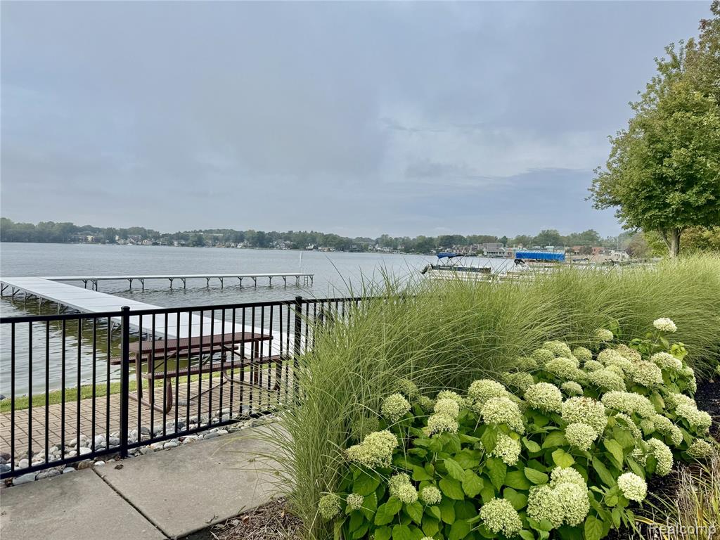 435 Village Drive, Walled Lake, MI 48390 — Photo 34
