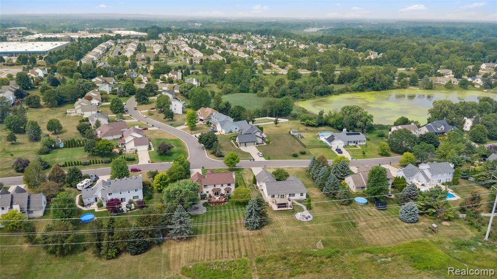 493 Cloverview Lane, Howell, MI 48843 — Photo 61