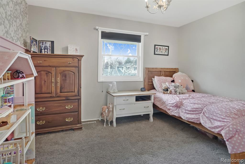 5065 Hyde Park Drive, Swartz Creek, MI 48473 — Photo 25