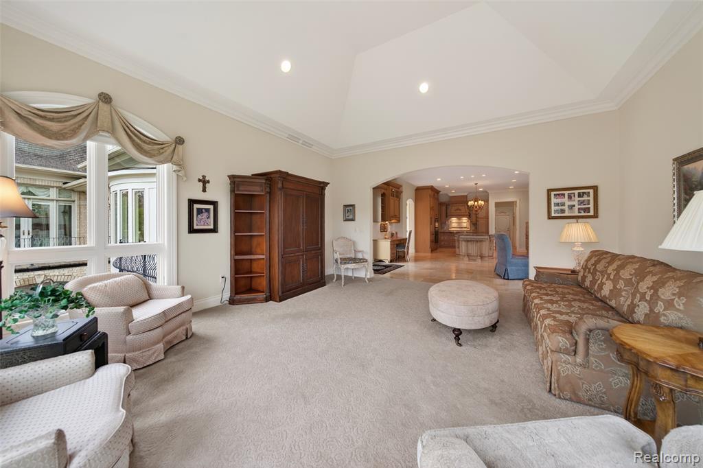 6265 Dakota Circle, Bloomfield Hills, MI 48301 — Photo 21
