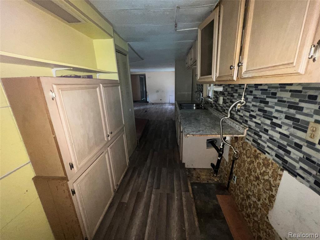 2988 W Snover Road, Mayville Vlg, MI 48744 — Photo 11