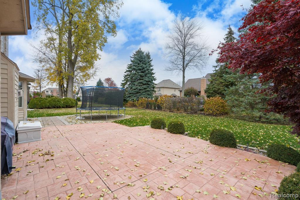 54678 Cabrillo Drive, Macomb, MI 48042 — Photo 3